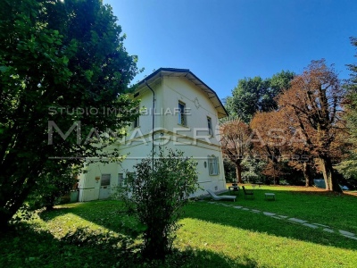 TORINO Precollina (Val San Martino) APPARTAMENTO ARREDATO IN VILLA 